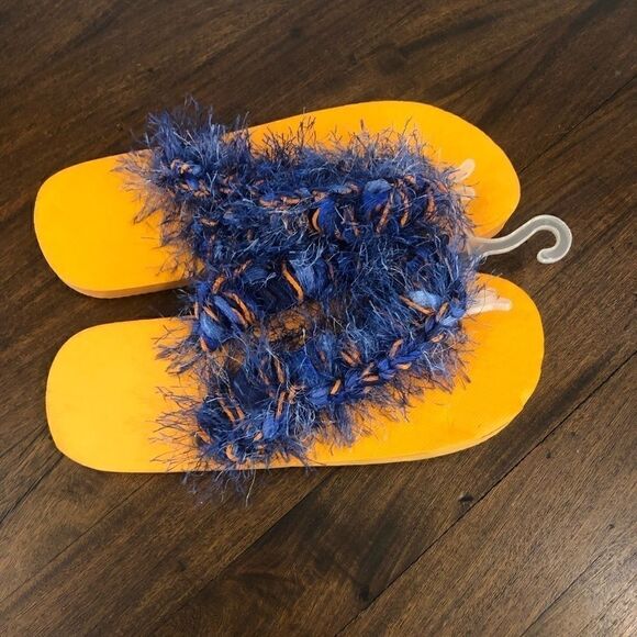 New orange and blue fuzzy sandals - Picture 1 of 4